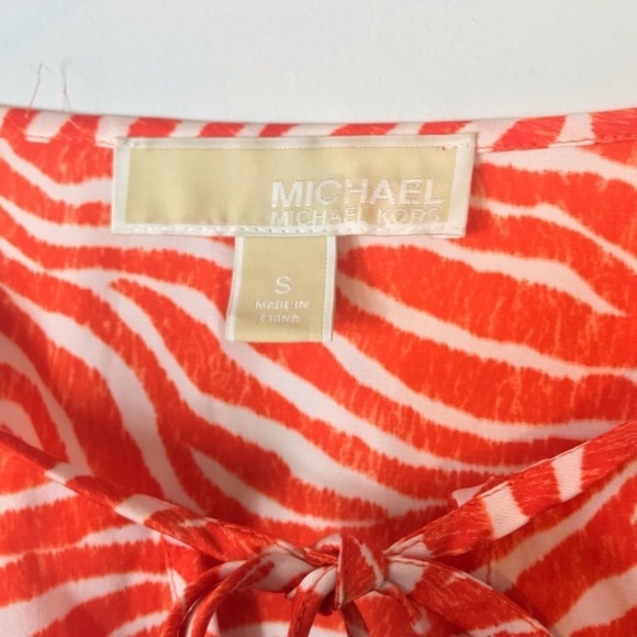 MICHAEL KORS Savannah Printed Kimono Top - Picture 9 of 10